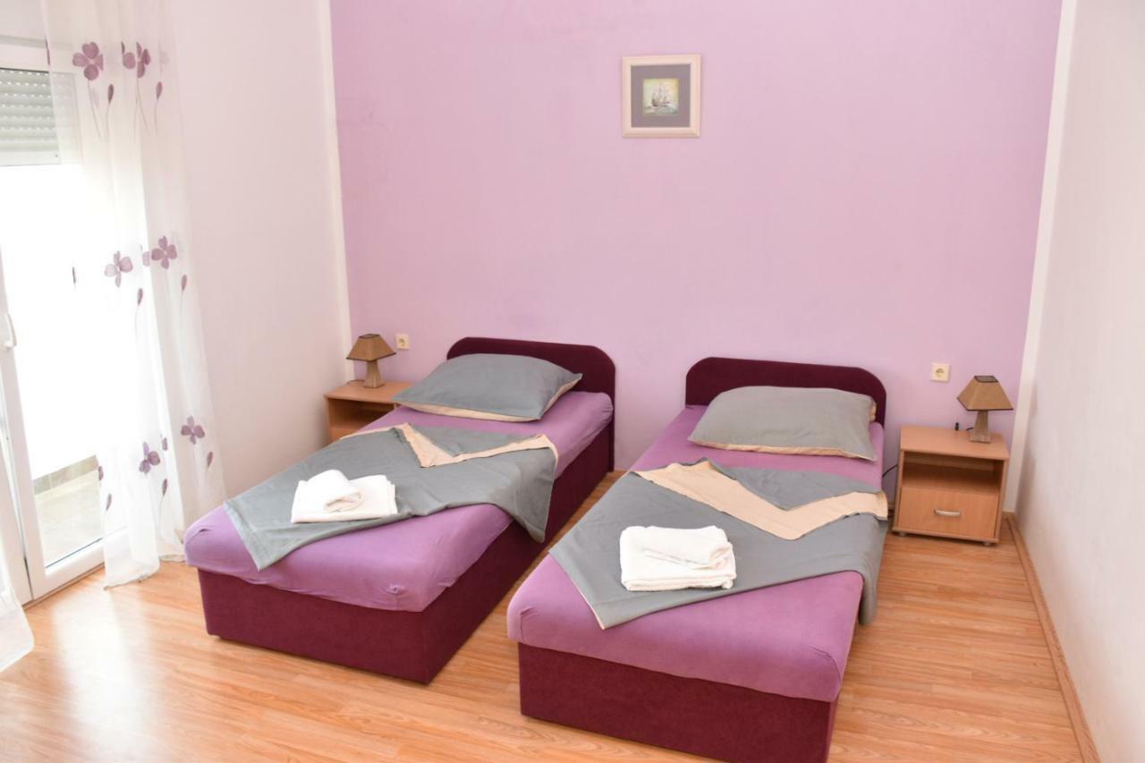 Apartments Piccolo Piaccere Ražanac エクステリア 写真